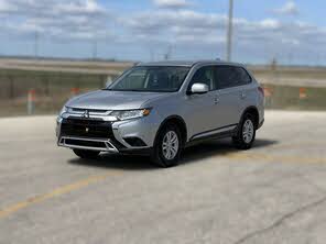 Mitsubishi Outlander ES FWD
