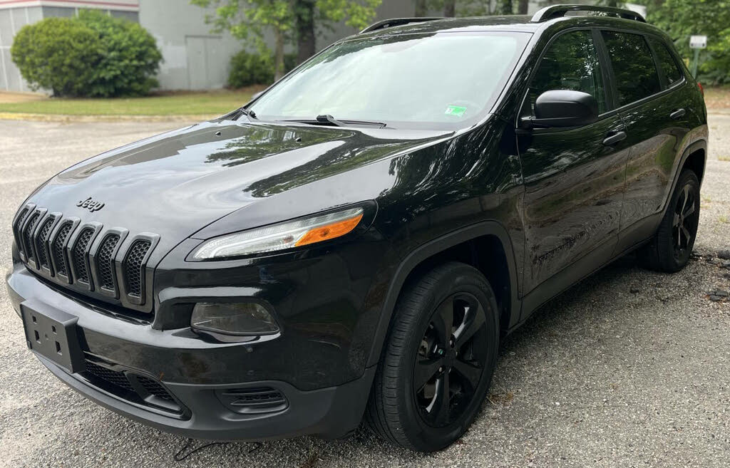2017 Jeep Cherokee Sport FWD