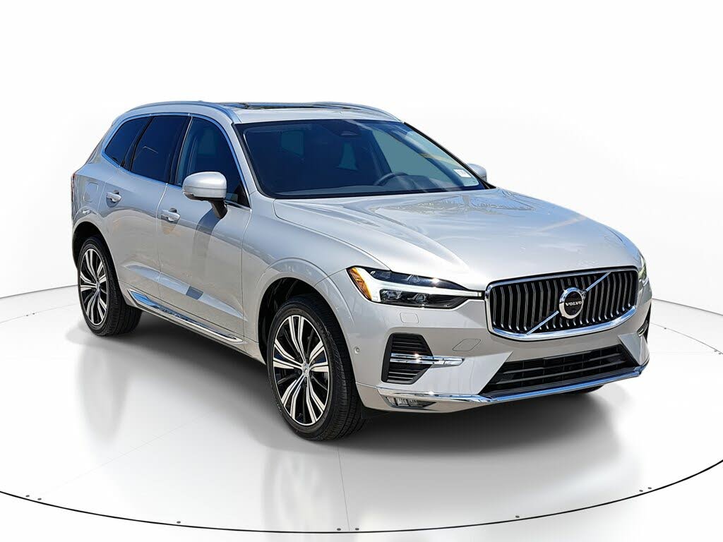 2023 Volvo XC60 B5 Plus Bright Theme AWD