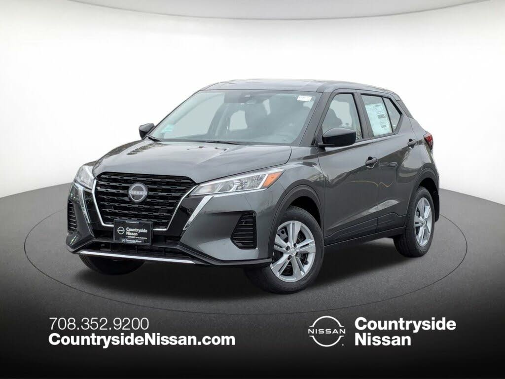 2025 Nissan Kicks Play S FWD