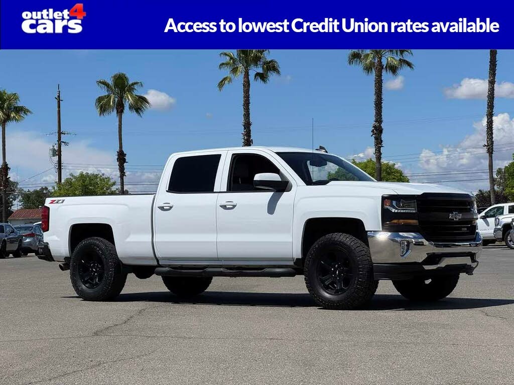 2018 Chevrolet Silverado 1500 LT Z71 Crew Cab 4WD