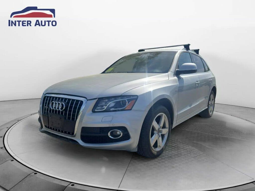 2012 Audi Q5 3.2 quattro Premium Plus