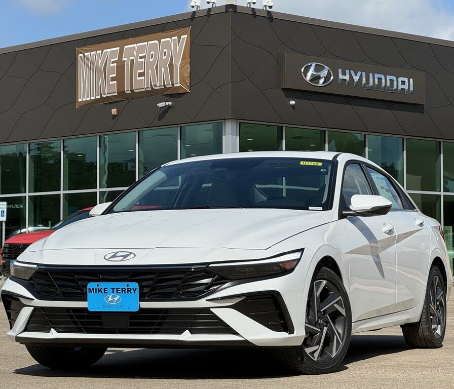 2025 Hyundai Elantra Limited FWD