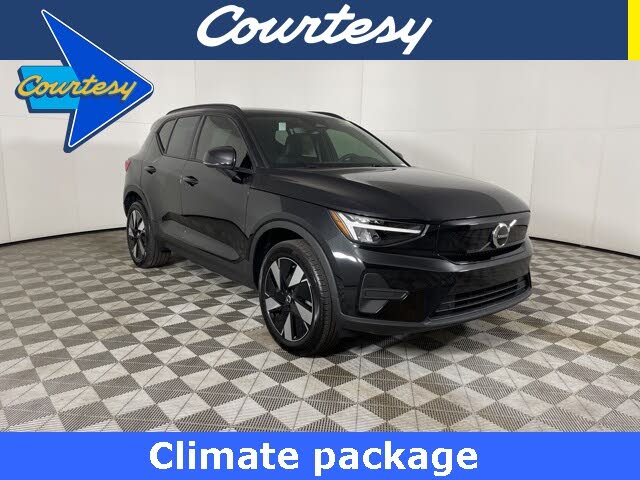 2025 Volvo EX40 Core RWD