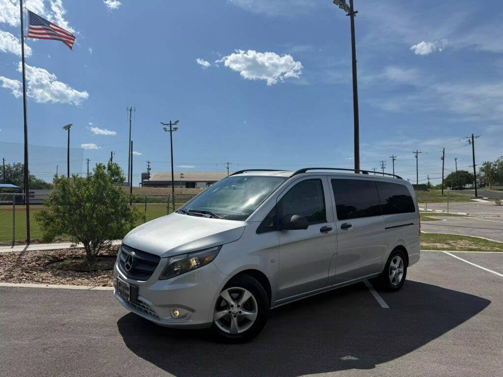 2016 Mercedes-Benz Metris Passenger