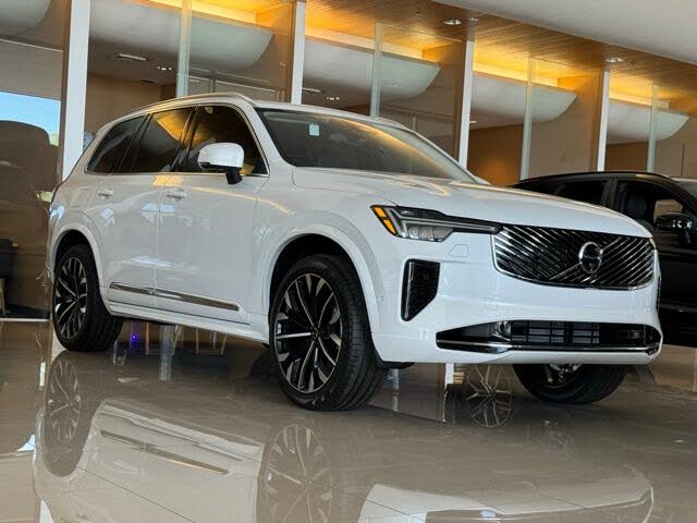 2025 Volvo XC90 Recharge T8 Ultra Bright Theme 7-Passenger eAWD