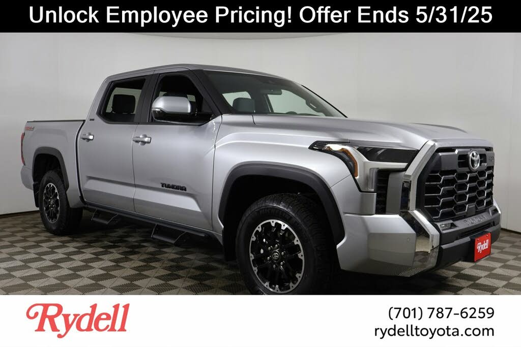 2025 Toyota Tundra SR5 CrewMax Cab 4WD