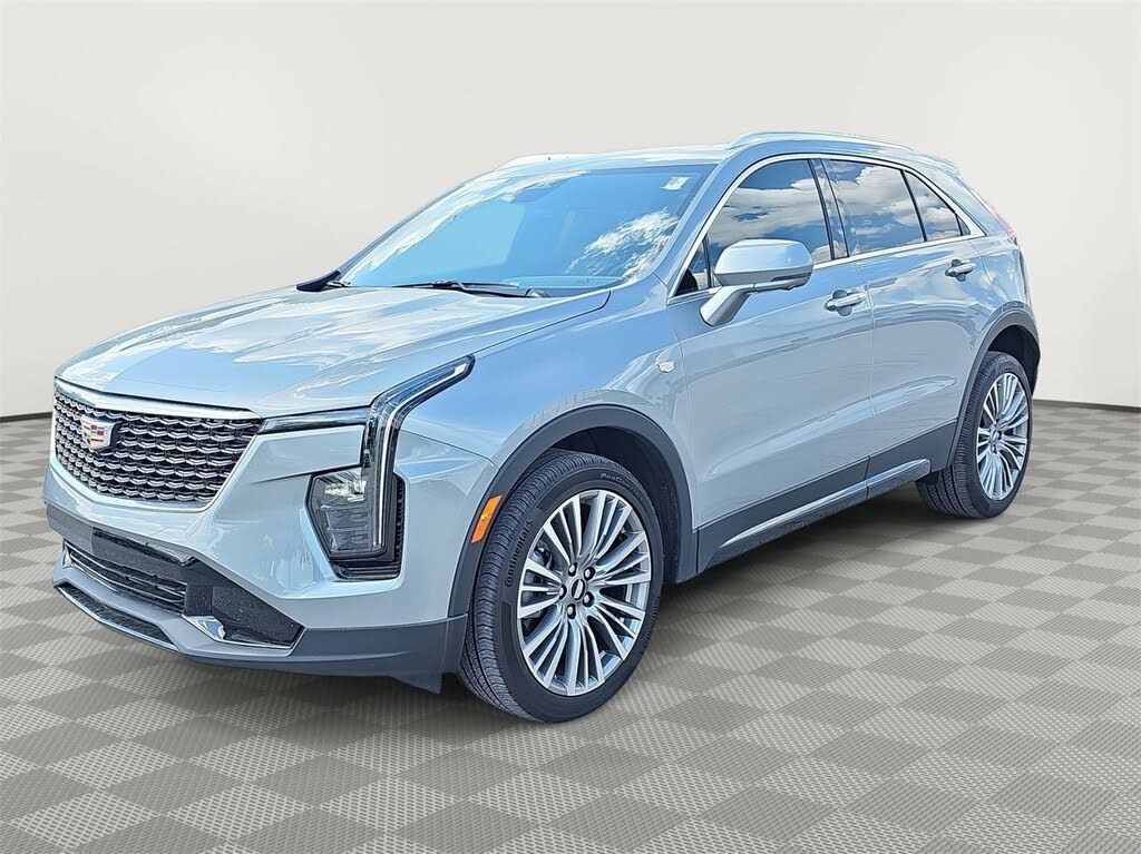 2025 Cadillac XT4 Premium Luxury AWD