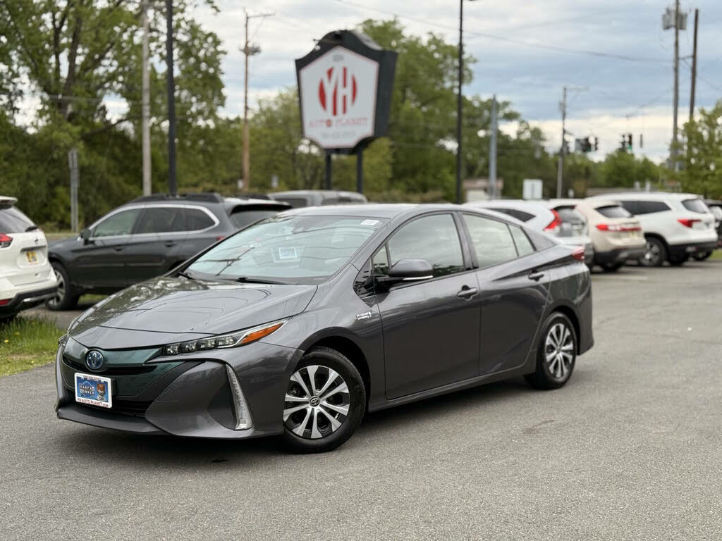 2020 Toyota Prius Prime XLE FWD