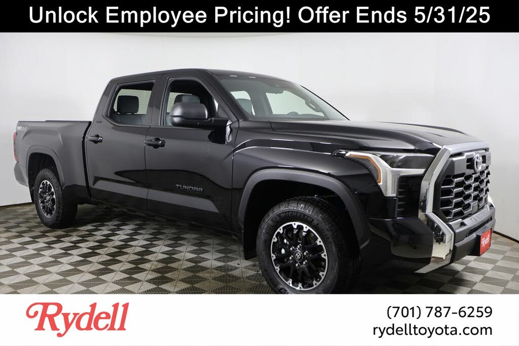 2025 Toyota Tundra SR5 CrewMax Cab LB 4WD
