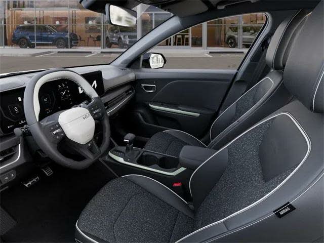 2025 Kia K4 GT-Line FWD