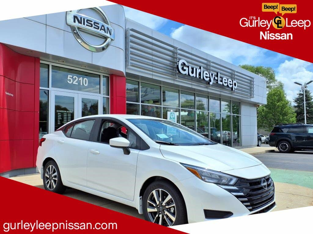 2025 Nissan Versa SV FWD