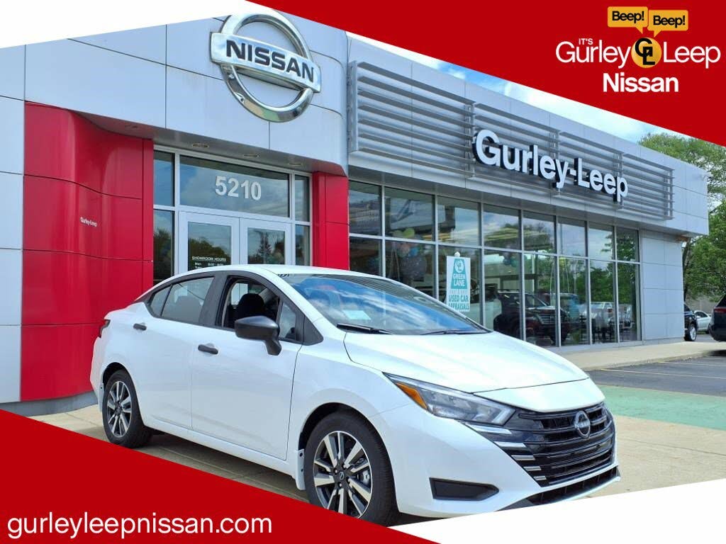 2025 Nissan Versa S FWD