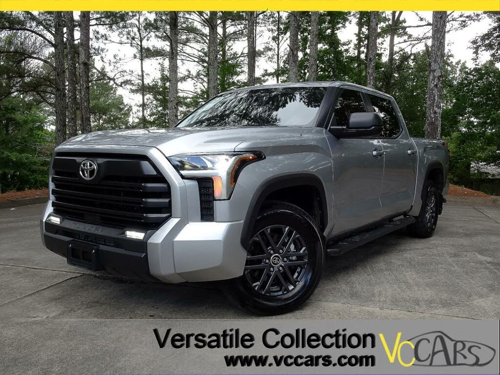 2024 Toyota Tundra SR5 CrewMax Cab RWD