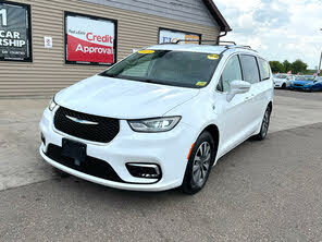 Chrysler Pacifica Hybrid Touring L FWD