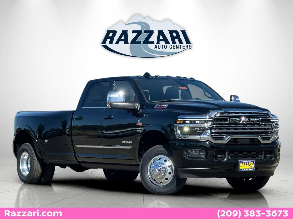 2025 RAM 3500 Limited Crew Cab LB DRW 4WD