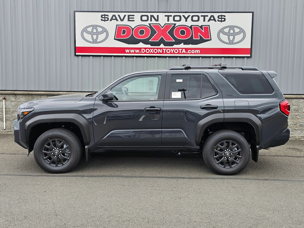 2025 Toyota 4Runner SR5 4WD