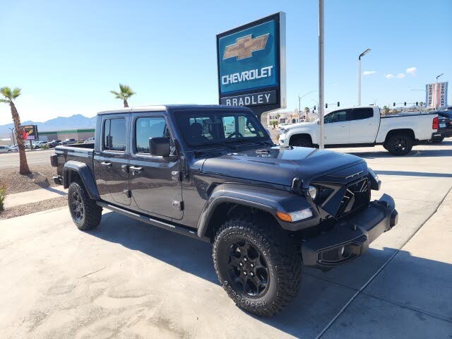 2023 Jeep Gladiator Willys Crew Cab 4WD