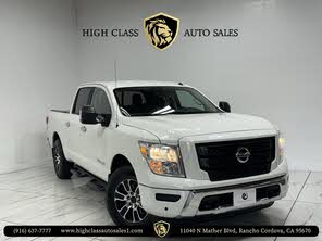 Nissan Titan SV Crew Cab 4WD