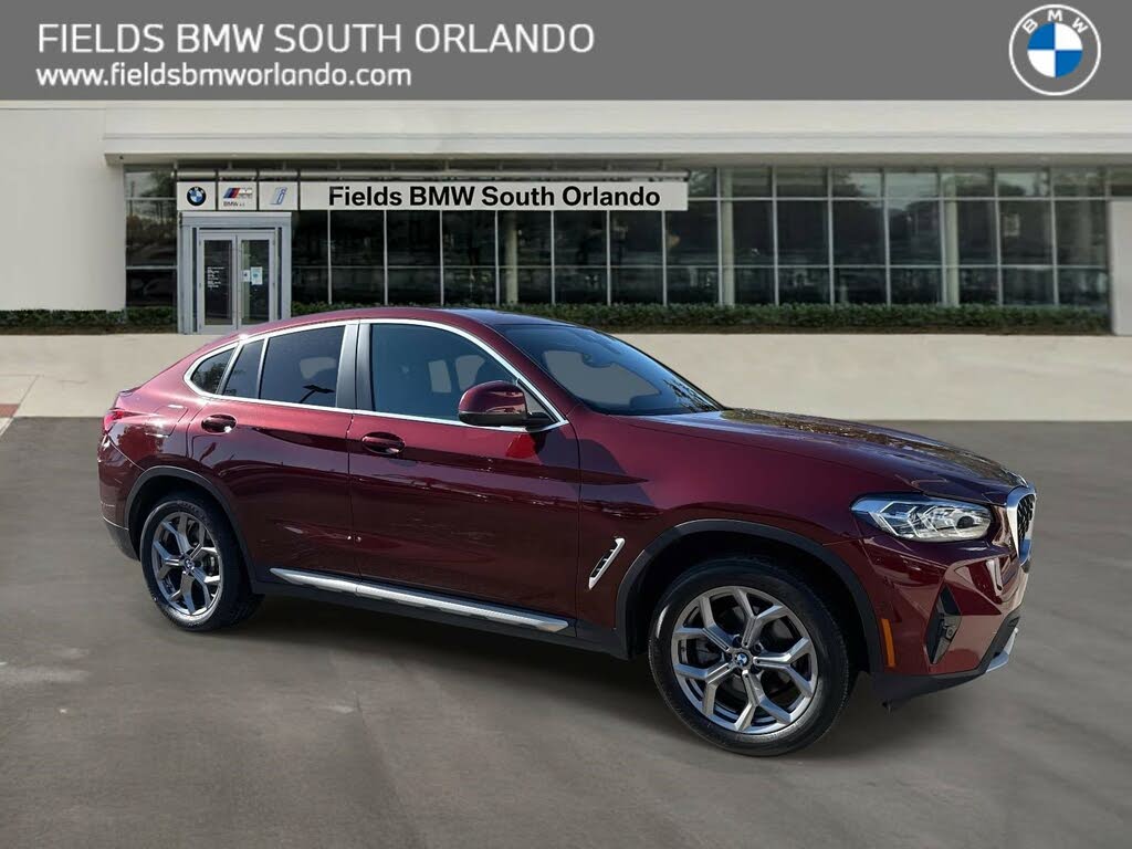 2025 BMW X4 xDrive30i