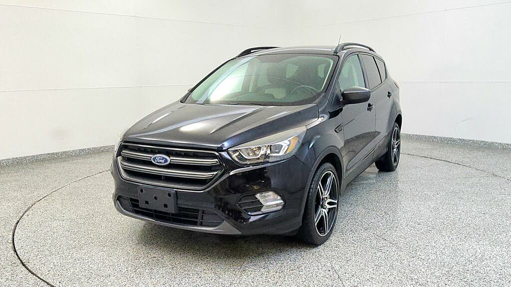 2019 Ford Escape SEL FWD