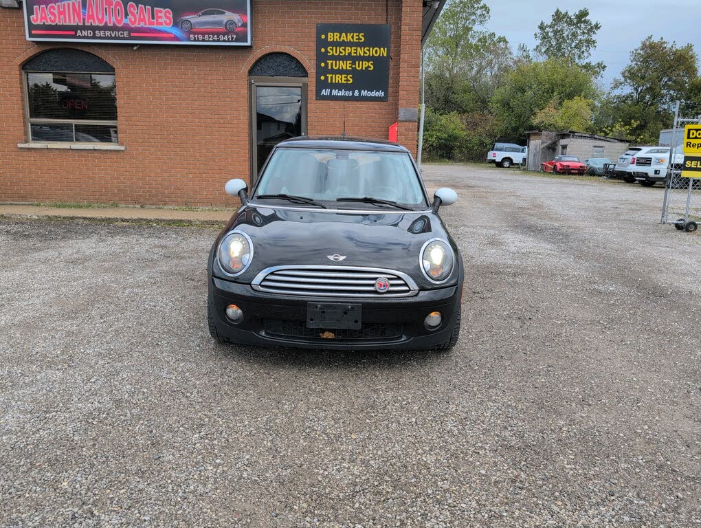 2010 MINI Cooper Base