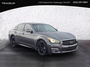 INFINITI Q70 3.7 RWD