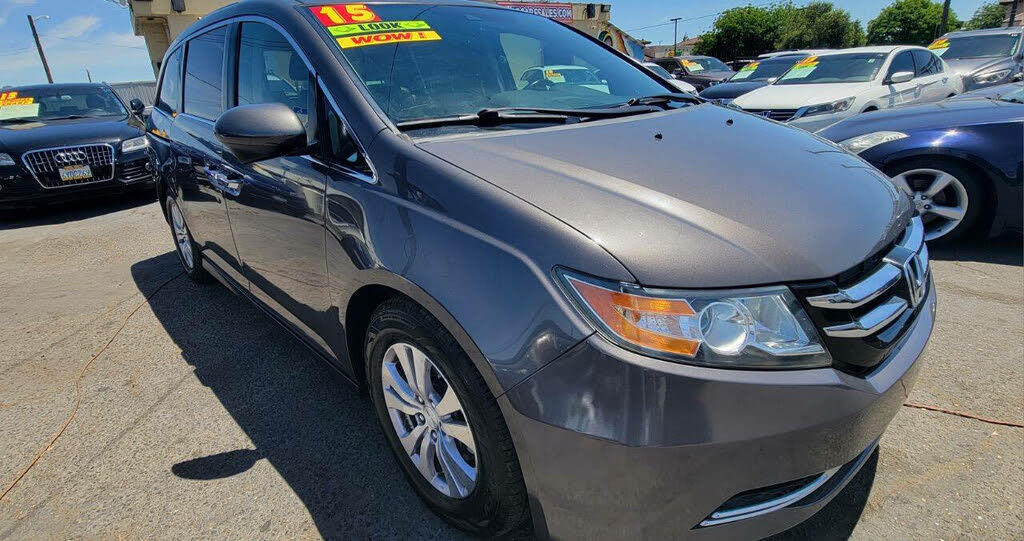 2015 Honda Odyssey EX-L FWD with Navigation