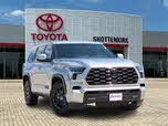 Toyota Sequoia Platinum 4WD