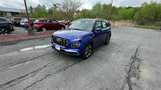 2025 Hyundai Venue Limited FWD