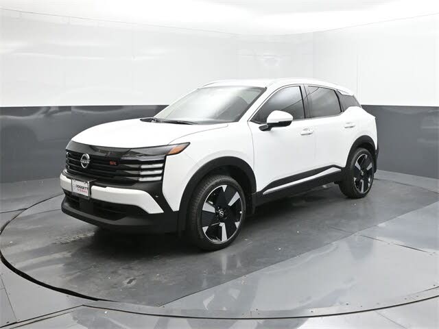 2025 Nissan Kicks SR AWD