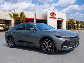 Toyota Crown XLE AWD