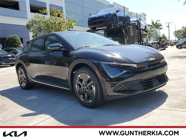 2025 Kia EV6 Light Long Range RWD