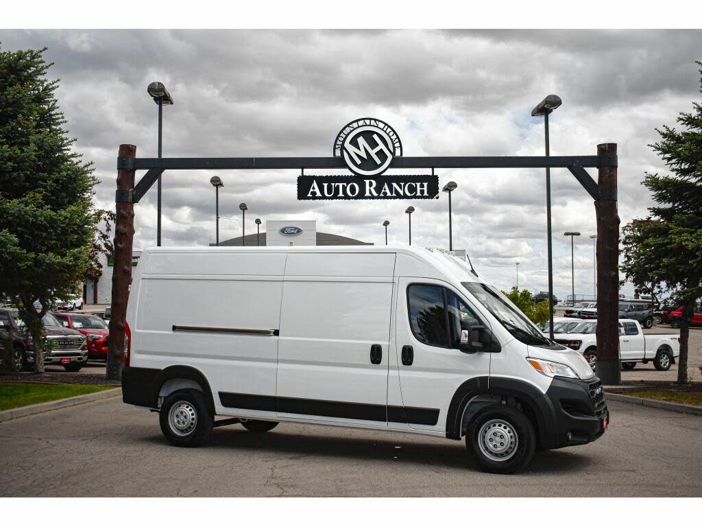 2025 RAM ProMaster 2500 Tradesman 159 High Roof Cargo Van FWD