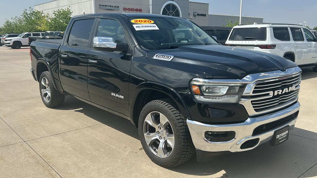 2020 RAM 1500 Laramie Crew Cab 4WD