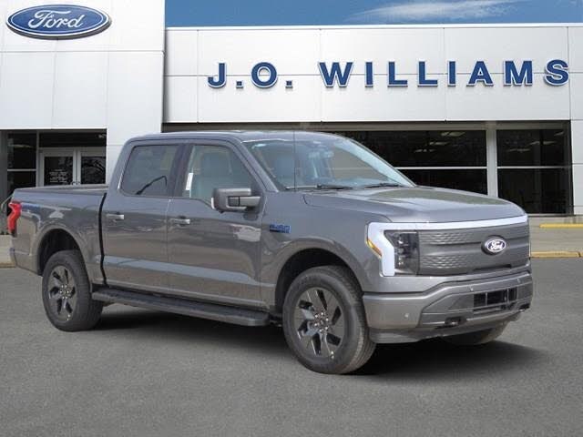 2025 Ford F-150 Lightning Flash SuperCrew AWD