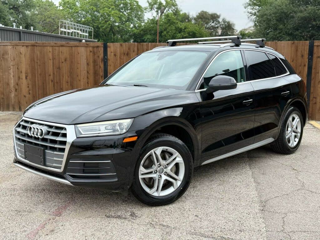 2019 Audi Q5 quattro Premium 45 TFSI