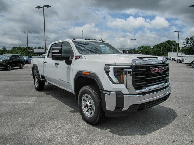 2024 GMC Sierra 2500HD Pro Crew Cab 4WD