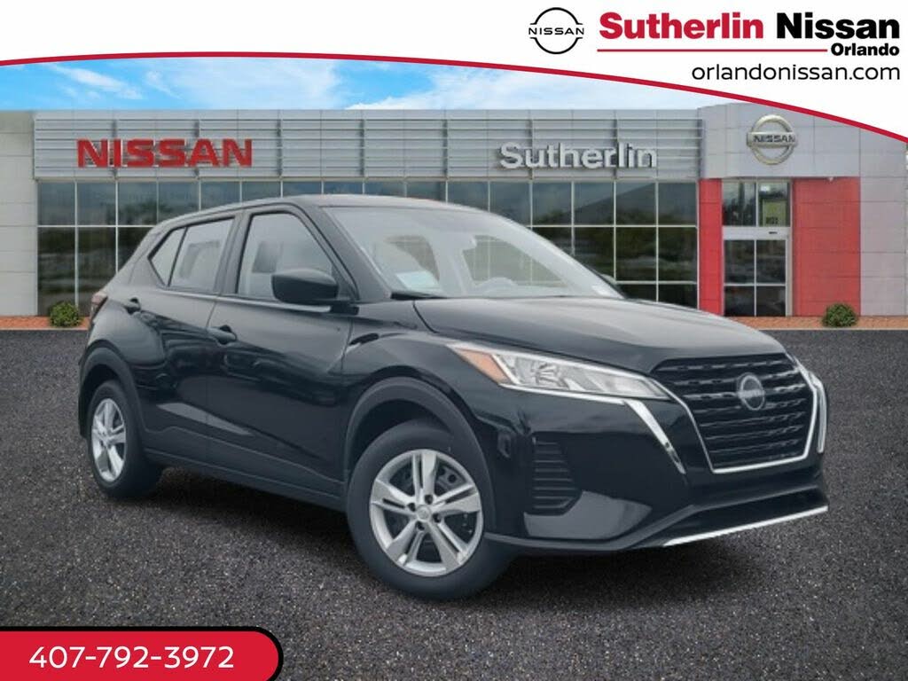 2025 Nissan Kicks Play S FWD