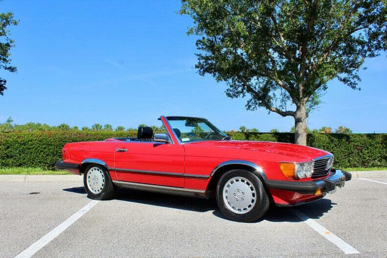 1987 Mercedes-Benz SL-Class 560SL