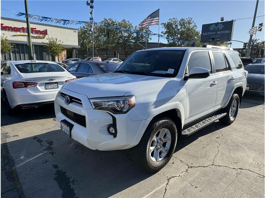 2021 Toyota 4Runner SR5 4WD