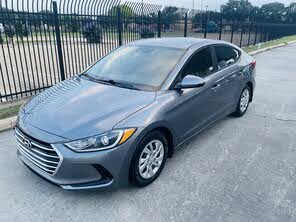 Hyundai Elantra SE FWD