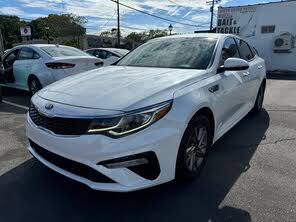 Kia Optima LX FWD