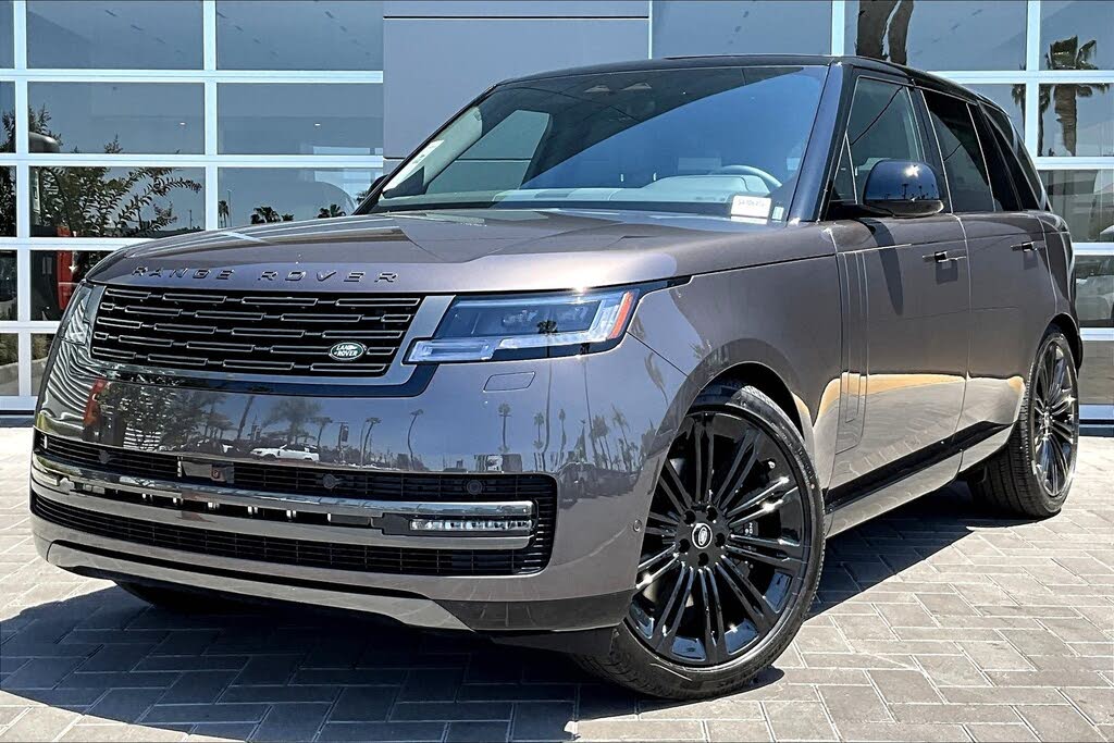 2025 Land Rover Range Rover P530 SE AWD