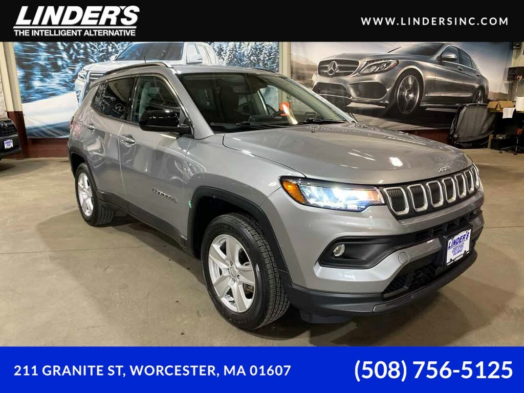 2022 Jeep Compass Latitude 4WD