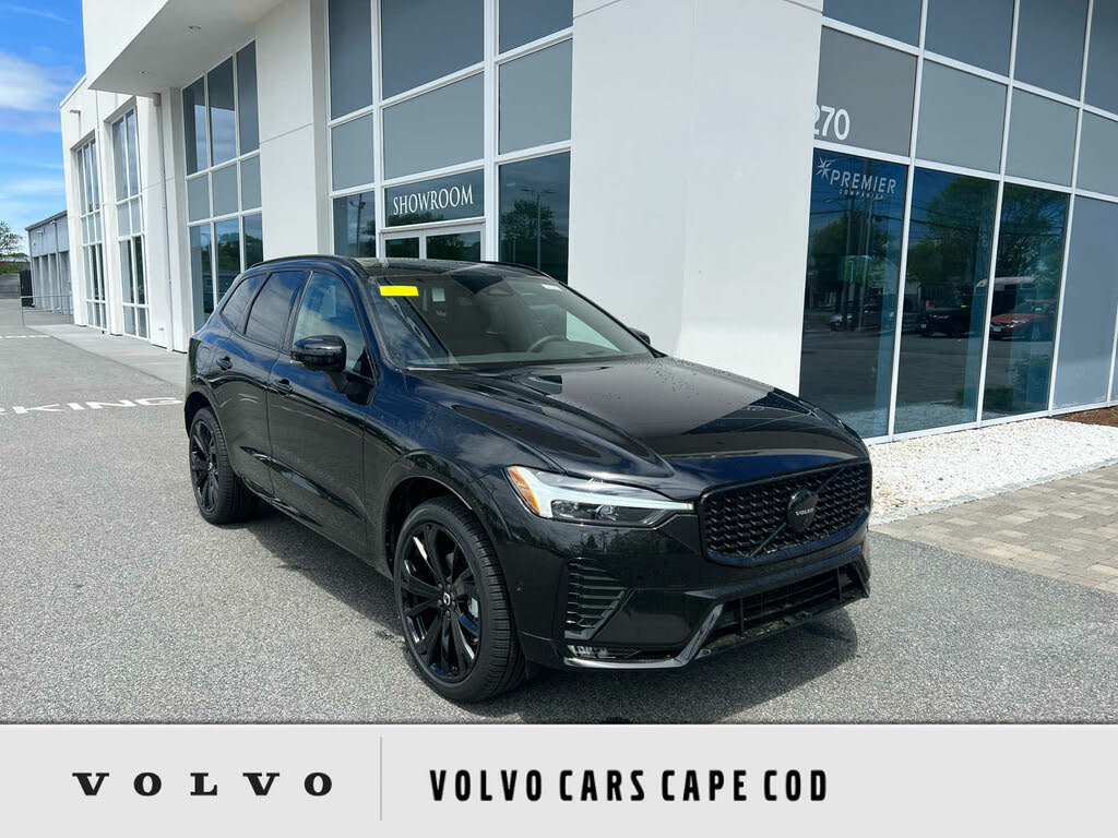2025 Volvo XC60 B5 Ultra Black Edition AWD