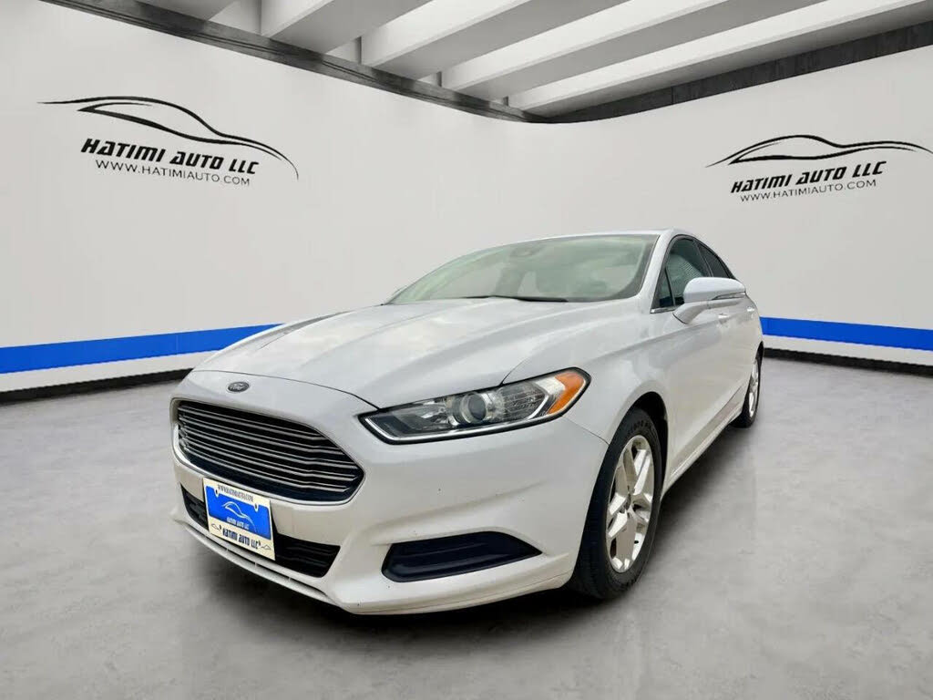 2016 Ford Fusion SE