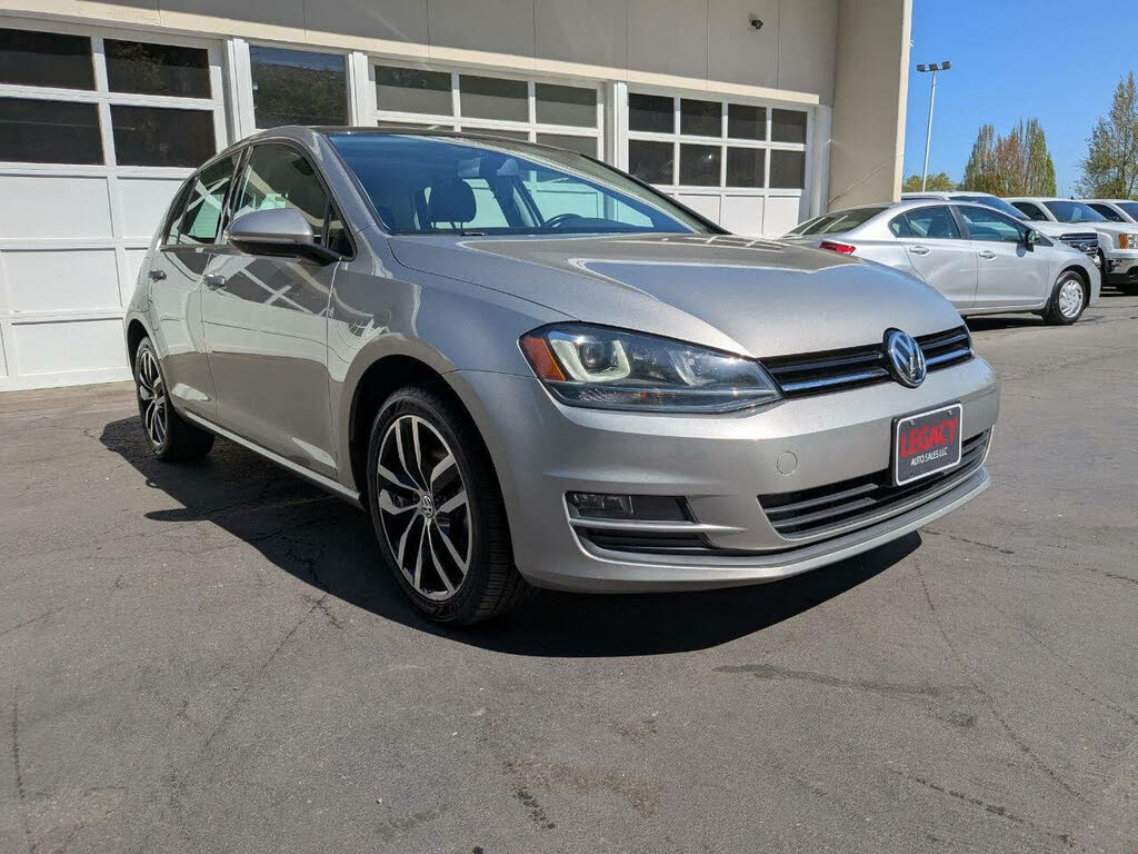 2016 Volkswagen Golf TSI SE 4-Door FWD
