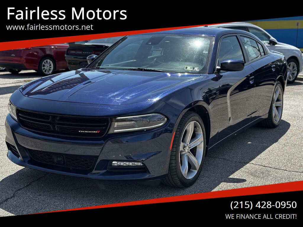 2015 Dodge Charger SXT RWD