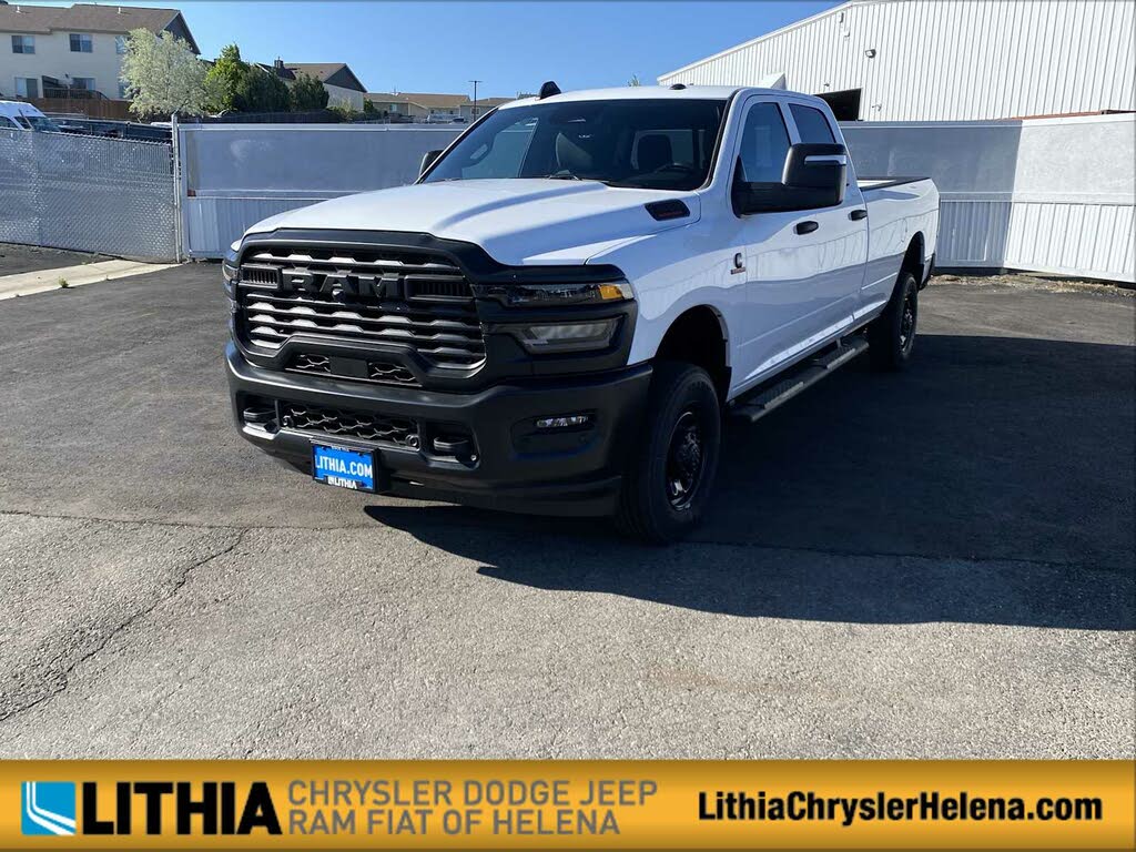 2025 RAM 2500 Tradesman Crew Cab LB 4WD